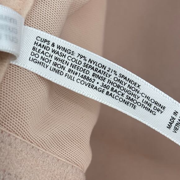 Torrid Curve Bra Size 46DD Beige Nude Lightly Lined Balconette Underwire - Picture 6 of 6